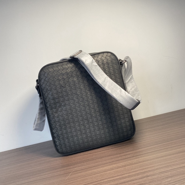 ボッテガヴェネタバッグ内部構造